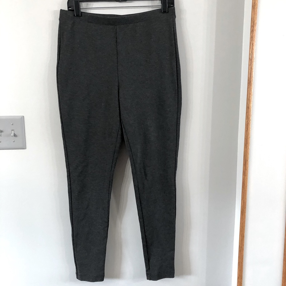 Chico’s Fabulously Slimming Charcoal Gray Legging